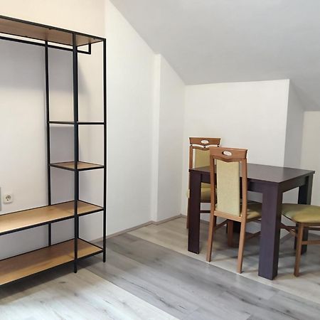 Apartments Kosevic Осиек Экстерьер фото